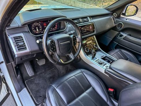 Used 2019 Land Rover Range Rover Sport HSE image 24
