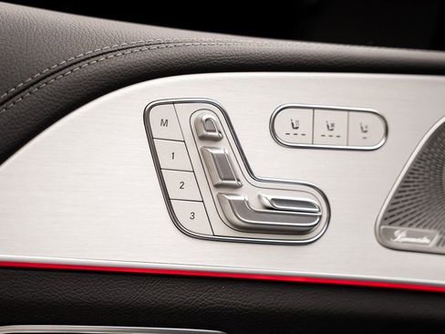 Used 2024 Mercedes-Benz GLE 53 AMG 4MATIC image 60