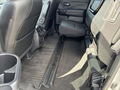 Used 2019 Honda Ridgeline RTL image 18