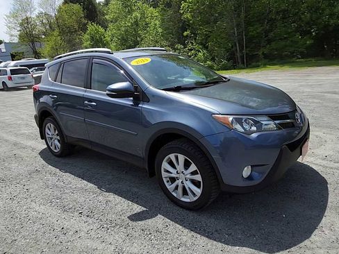 Used 2014 Toyota RAV4 Limited w/ Technology Package AWD/4WD image 2