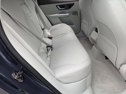 Certified 2023 Mercedes-Benz EQE 350+ SUV image 19