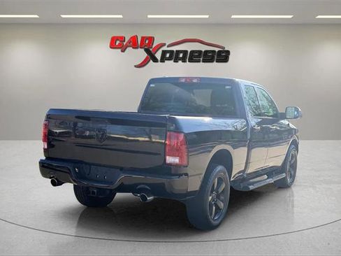 Used 2018 RAM 1500 Express w/ Black Ram 1500 Express Group image 10
