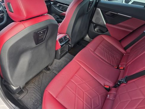 Certified 2025 BMW 530i RWD image 16