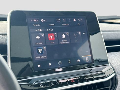 Used 2022 Jeep Compass Latitude w/ Sun and Sound Group image 10