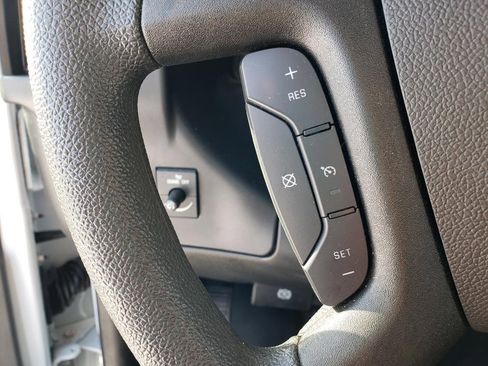 Used 2024 Chevrolet Express 2500 w/ Driver Convenience Package image 26