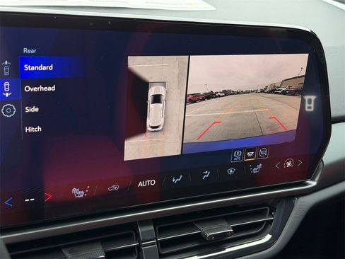 New 2026 Chevrolet Equinox EV RS image 16