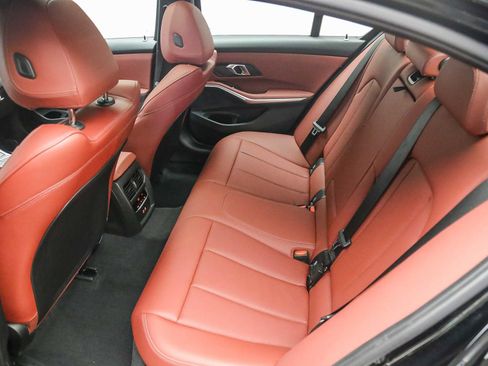 Used 2026 BMW 330i Sedan w/ Premium Package RWD image 20