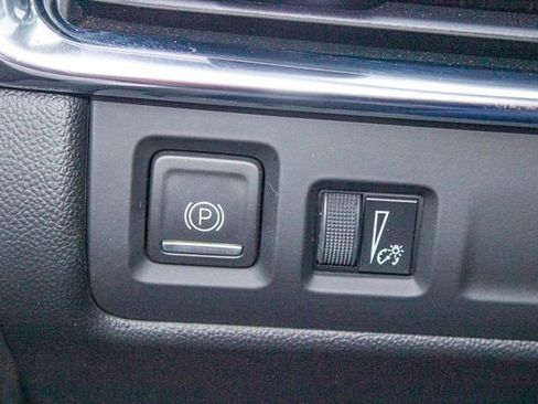 Used 2023 Cadillac XT4 Sport w/ Enhanced Visibility Package image 35