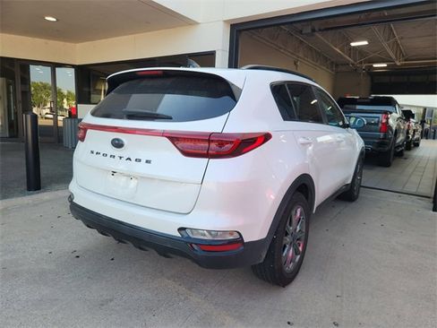 Used 2021 Kia Sportage S w/ S FWD Premium Package image 6