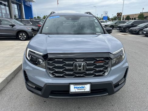 Certified 2023 Honda Passport TrailSport image 7