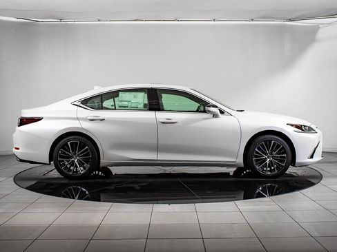 New 2025 Lexus ES 350 w/ Premium Package image 11