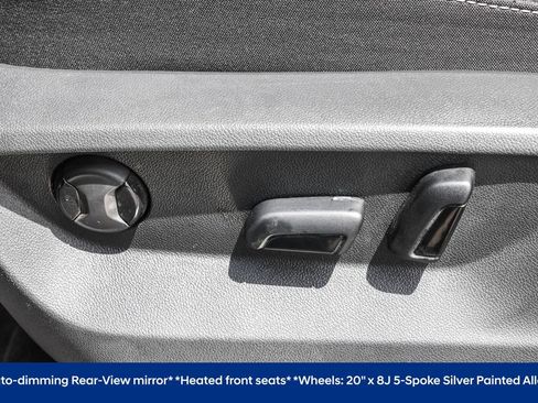 Used 2023 Volkswagen Atlas Cross Sport SE w/ Panoramic Sunroof Package AWD/4WD image 9