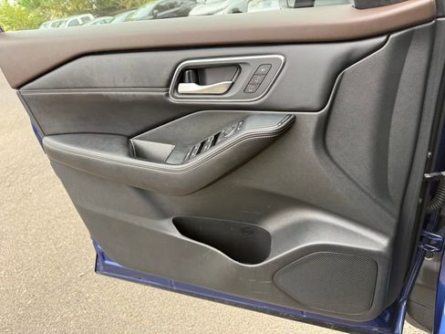 Certified 2021 Nissan Rogue Platinum AWD/4WD image 19