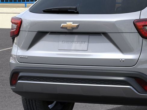 New 2026 Chevrolet Trax LT image 14