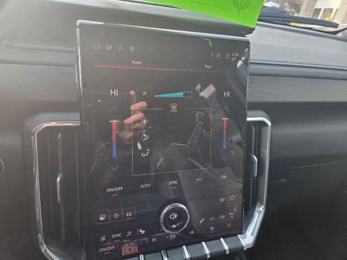 New 2025 GMC Acadia Elevation AWD/4WD image 46