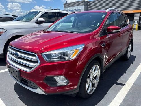 Used 2019 Ford Escape Titanium AWD/4WD image 1