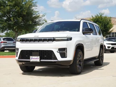 New 2026 Jeep Grand Wagoneer Limited AWD/4WD image 3