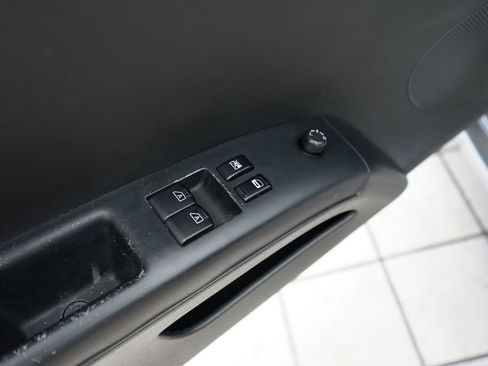 Used 2004 Nissan 350Z Touring RWD image 25
