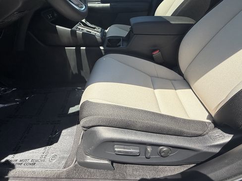 Used 2025 Honda CR-V EX image 20