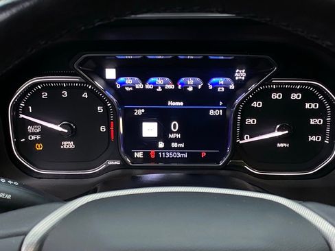 Used 2021 GMC Yukon Denali w/ Denali Premium Package image 13