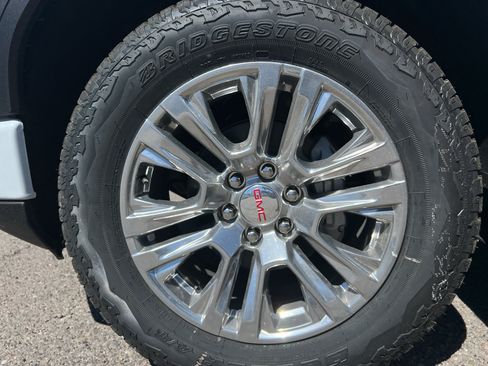 New 2026 GMC Sierra 1500 Denali w/ Technology Package AWD/4WD image 31