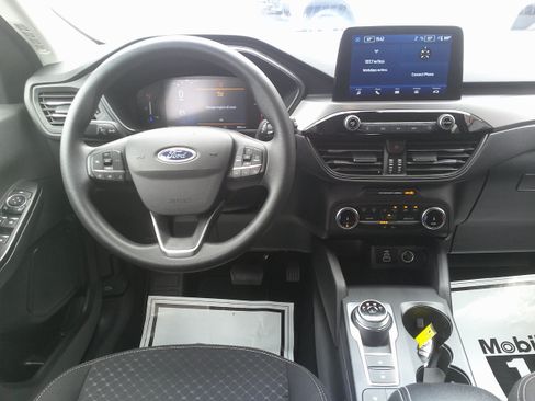 Used 2025 Ford Escape Active AWD/4WD image 22
