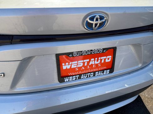 Used 2022 Toyota Corolla LE FWD image 27