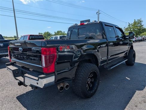Used 2022 Ford F250 XLT w/ XLT Premium Package AWD/4WD image 6