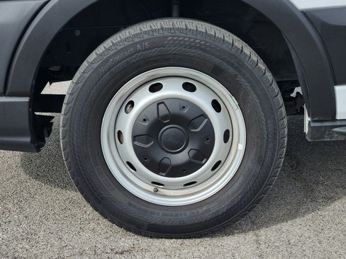 Used 2024 Ford Transit 250 250 C w/ Load Area Protection Package image 10