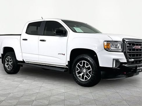 Used 2022 GMC Canyon AT4 AWD/4WD image 3