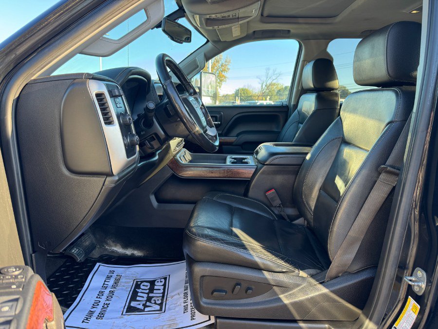 Used 2018 GMC Sierra 3500 SLT AWD/4WD image 15