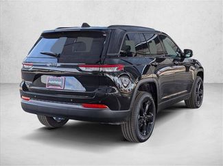 New 2026 Jeep Grand Cherokee Limited video 2