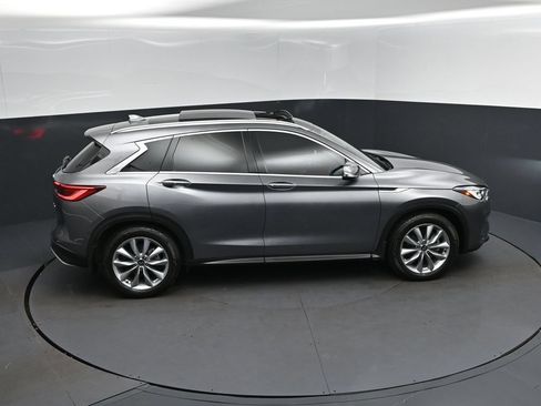 Certified 2022 INFINITI QX50 Essential FWD image 35
