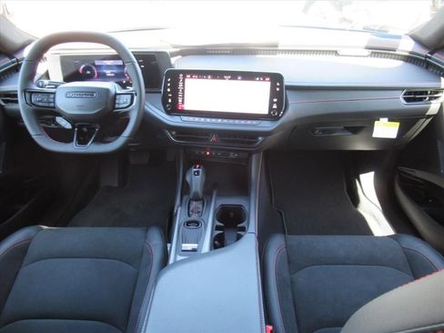 New 2026 Dodge Charger R/T AWD/4WD image 11