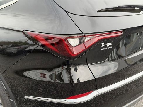 New 2026 Acura MDX SH-AWD image 8