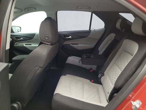 Used 2020 Chevrolet Equinox LS FWD image 18