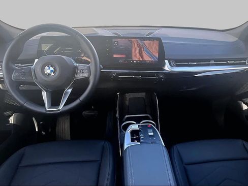 Used 2026 BMW X2 xDrive28i AWD/4WD image 14