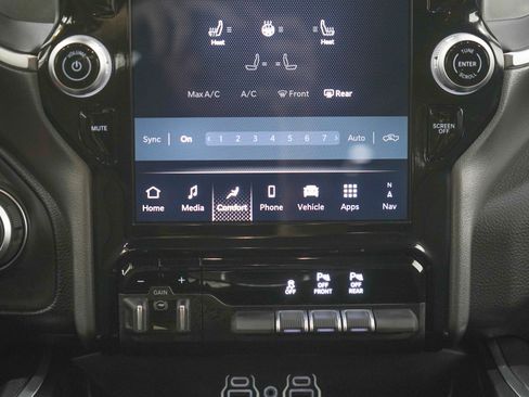 Used 2026 RAM 1500 Big Horn AWD/4WD image 19