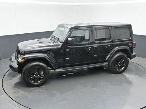 Used 2020 Jeep Wrangler Unlimited Sahara image 35