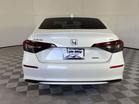 Used 2025 Honda Civic FWD Hybrid Sedan image 10