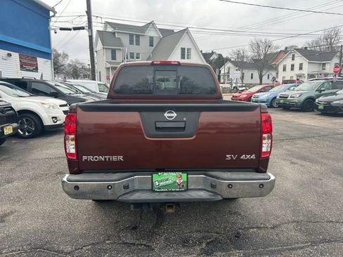 Used 2017 Nissan Frontier SV w/ SV Value Truck Package image 9