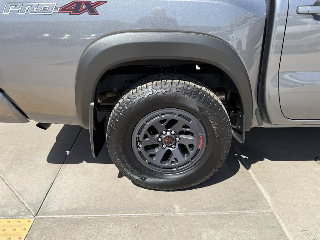 Used 2025 Nissan Frontier PRO-4X w/ Pro Premium Package AWD/4WD image 15