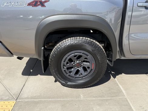 Used 2025 Nissan Frontier PRO-4X w/ Pro Premium Package AWD/4WD image 15