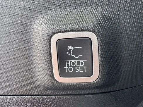 New 2026 Jeep Grand Cherokee Altitude AWD/4WD image 8