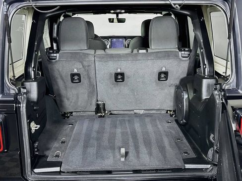 Used 2022 Jeep Wrangler Unlimited Sport AWD/4WD image 20