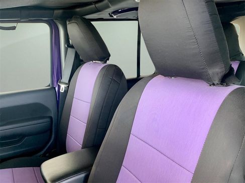 Used 2023 Jeep Wrangler Sport S image 17