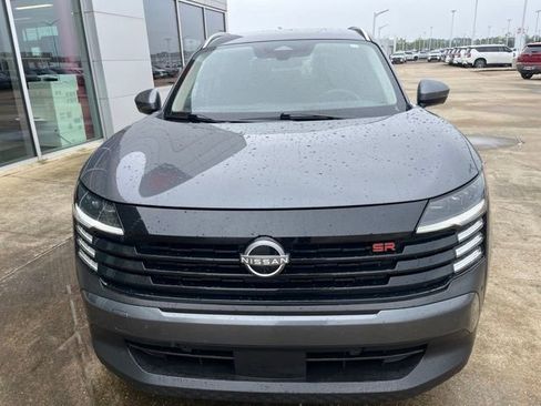 Used 2025 Nissan Kicks SR FWD image 6