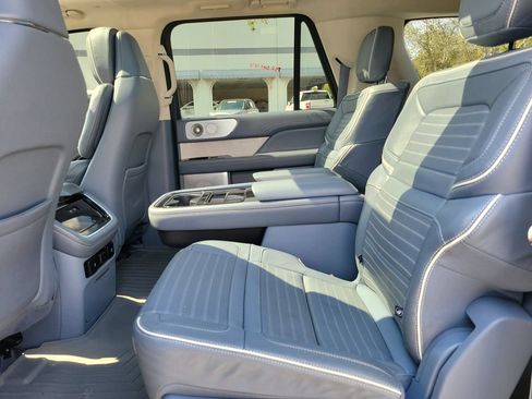 Certified 2024 Lincoln Navigator L Black Label AWD/4WD image 13