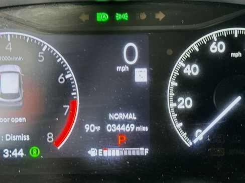 Used 2024 Honda HR-V LX image 18