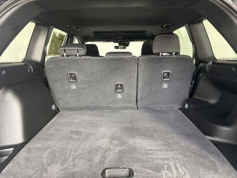 Used 2025 Jeep Grand Cherokee Laredo X w/ Luxury Tech Group I AWD/4WD image 23